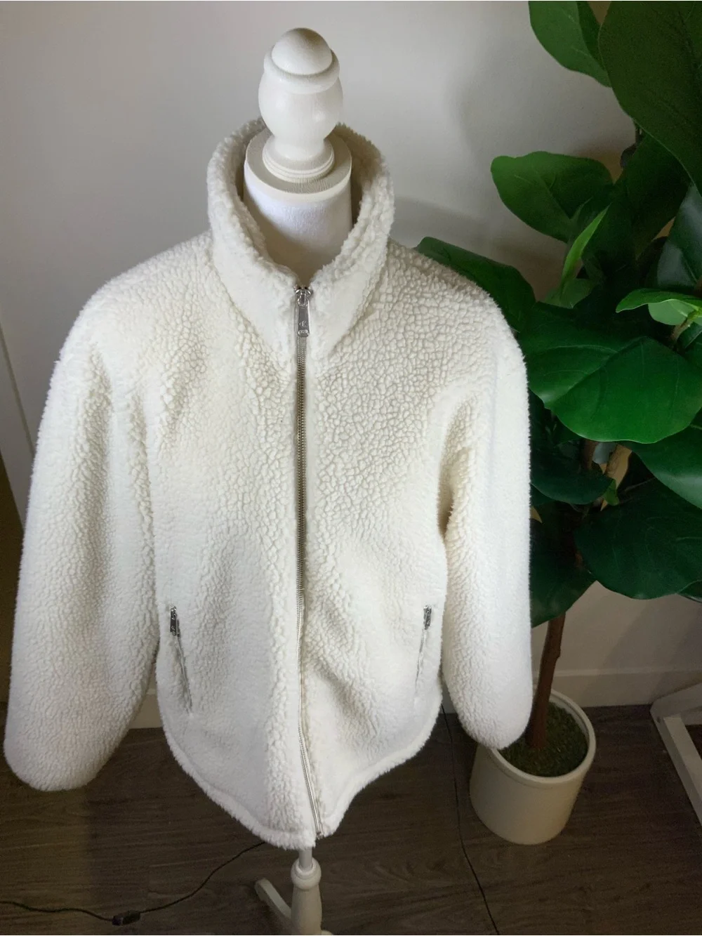 Calvin Klein Jeans Cream Sherpa Zip-Up Jacket